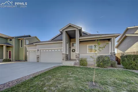 9605 Rubicon Dr, Colorado Springs, CO 80925