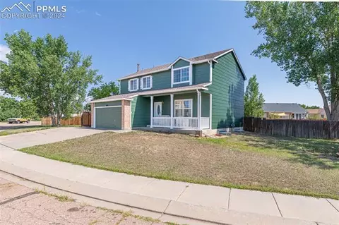 889 Bromefield Dr, Fountain, CO 80817