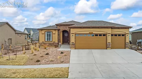 7174 Compass Bend Dr, Colorado Springs, CO 80927
