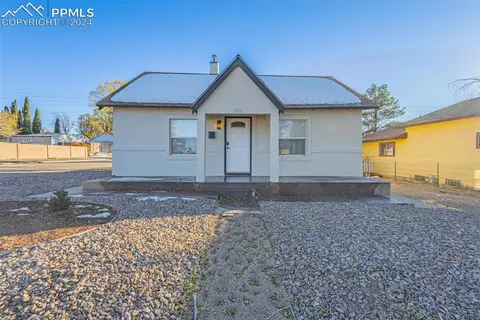 928 E 13th St, Pueblo, CO 81001