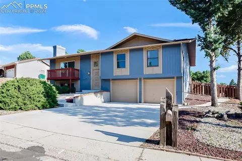 5273 Cracker Barrel Cir, Colorado Springs, CO 80917