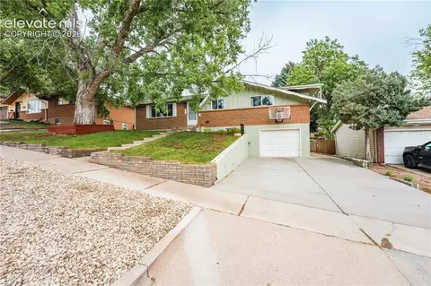 1911 Berkshire Ln, Colorado Springs, CO 80909