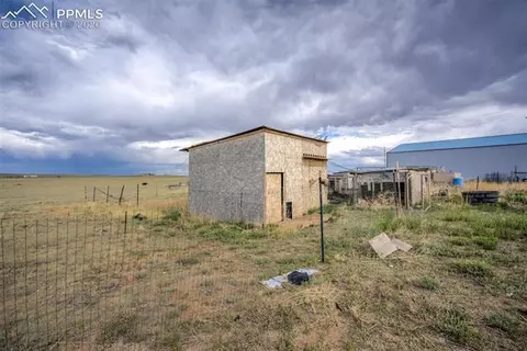 1715 S Calhan Hwy, Yoder, CO 80864 photo 9