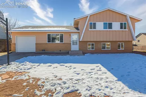 4527 Frost Dr, Colorado Springs, CO 80916