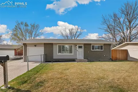 166 Harvard St, Colorado Springs, CO 80911