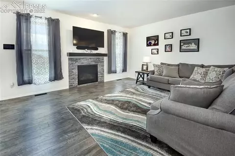 10615 Wingfiel Ln, Peyton, CO 80831 photo 3