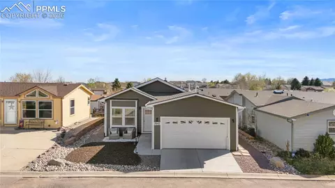 7647 Black Bear Pt, Colorado Springs, CO 80922