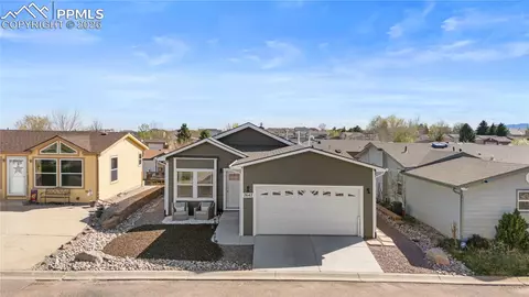 7647 Black Bear Pt, Colorado Springs, CO 80922
