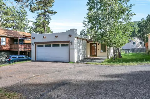 1113 Browning Ave, Woodland Park, CO 80863