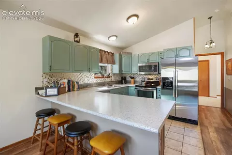 Kitchen - 493 Horseshoe Dr, Divide, CO 80814 photo 3 of 4