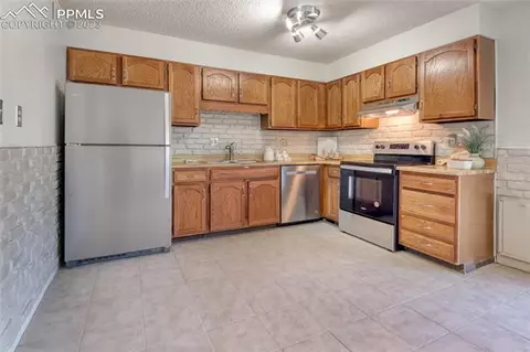4851 Turquoise Cir, Colorado Springs, CO 80917