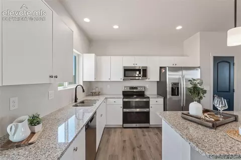 Kitchen - 15830 Atlas Loop, Peyton, CO 80831 photo 3 of 3