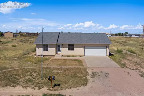 598 N Verbena Dr, Pueblo West, CO 81007
