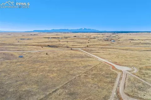 16245 Irma Ln, Peyton, CO 80831 photo 4