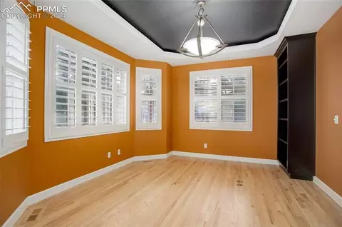 6517 Perry Park Blvd, Larkspur, CO 80118