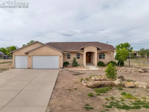 27908 Iris Rd, Pueblo, CO 81006