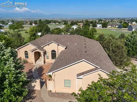 181 W Linden Ave, Pueblo West, CO 81007