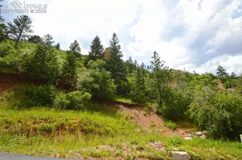 1096 Laguna Pt, Manitou Springs, CO 80829