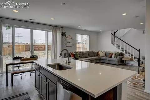 Kitchen - 10032 Jaggar Way, Peyton, CO 80831 photo 4 of 5