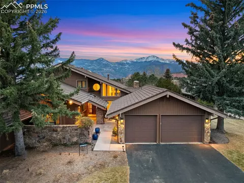1214 Hill Cir, Colorado Springs, CO 80904