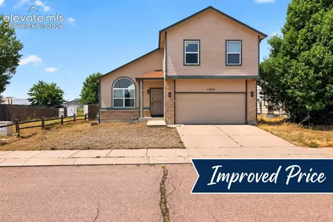 11216 Berry Farm Rd, Fountain, CO 80817