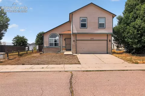 11216 Berry Farm Rd, Fountain, CO 80817