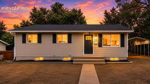 838 Sequoia Dr, Colorado Springs, CO 80910