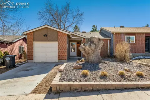 6358 Gunshot Pass Dr, Colorado Springs, CO 80917