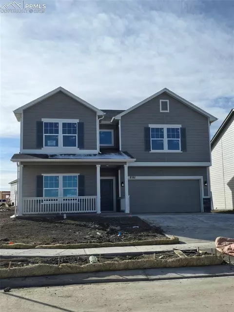 8581 Besson Ct, Colorado Springs, CO 80925
