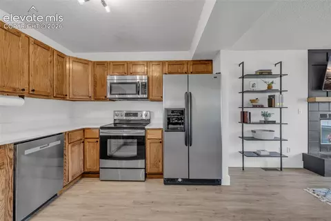 2160 Ambleside Dr, Colorado Springs, CO 80915