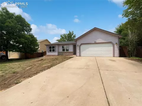 940 Lindstrom Dr, Colorado Springs, CO 80911