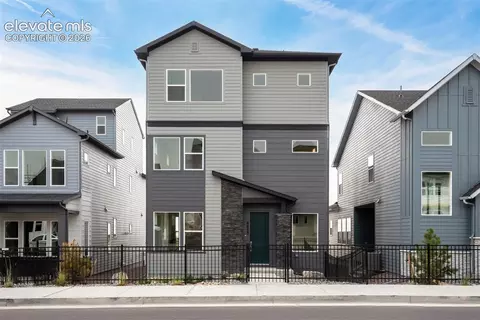 6633 Knapp Dr, Colorado Springs, CO 80924