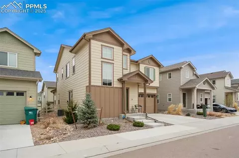 3743 Vineyard Cir, Colorado Springs, CO 80922