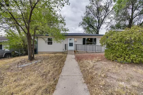 1539 Fountain St, Colorado Springs, CO 80910