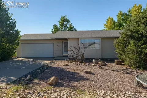 639 S Bow Mar Dr, Pueblo, CO 81007