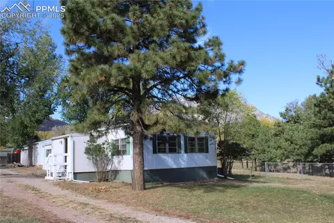 8320 Piute Rd, Colorado Springs, CO 80926