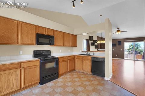 8215 Ferguson Rd, Peyton, CO 80831 photo 13