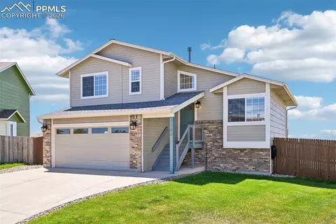 7386 Coral Ridge Dr, Colorado Springs, CO 80925