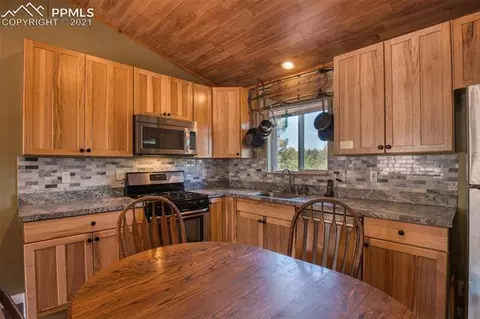 347 Cradle Lake Dr, Divide, CO 80814 photo 15