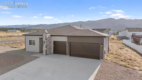 442 Gold Canon Rd, Canon City, CO 81212