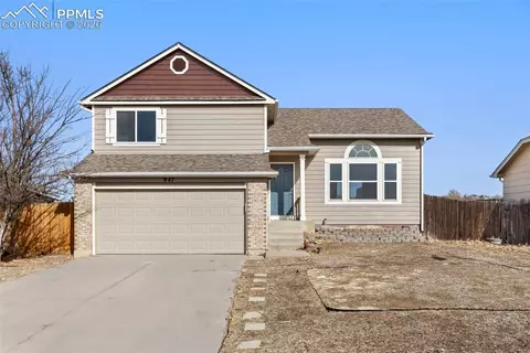 947 Daffodil St, Fountain, CO 80817