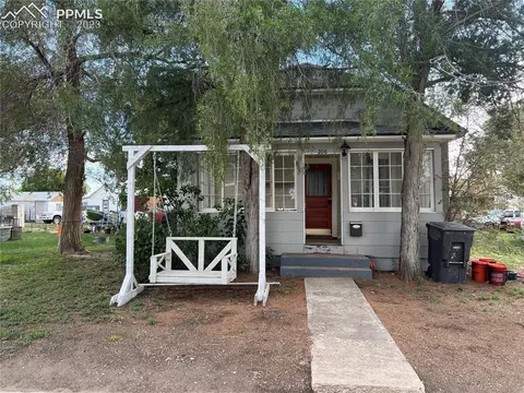 208 E Park Ave, Fowler, CO 81039 photo 1