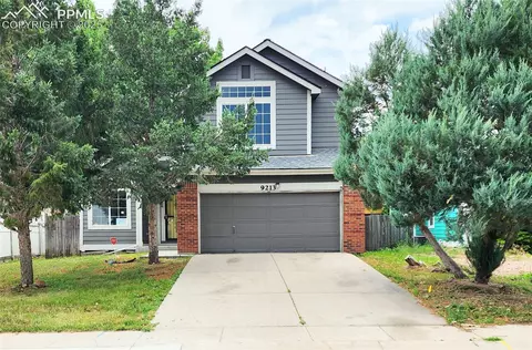 9213 Granger Ln, Colorado Springs, CO 80925