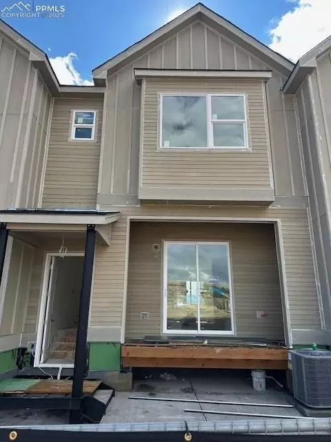 7216 Clove Hitch Hts, Colorado Springs, CO 80918