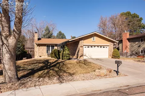 3210 Greenway Pl, Colorado Springs, CO 80917
