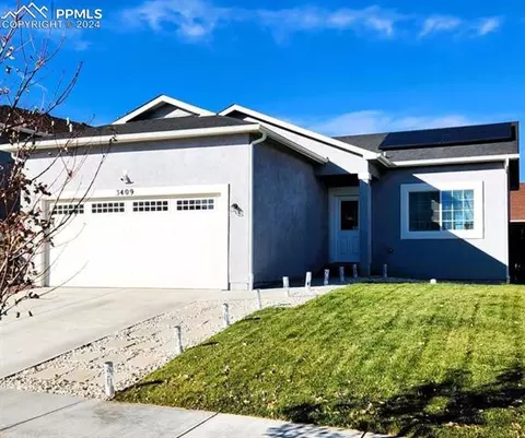 3409 Ptarmigan Ln, Pueblo, CO 81005