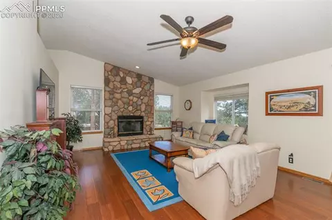 17225 Lodgepole Rd, Peyton, CO 80831 photo 4