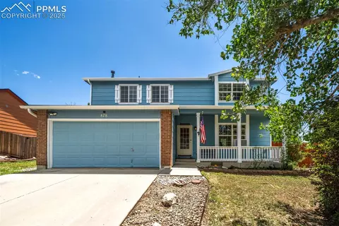 878 Barn Owl Dr, Fountain, CO 80817