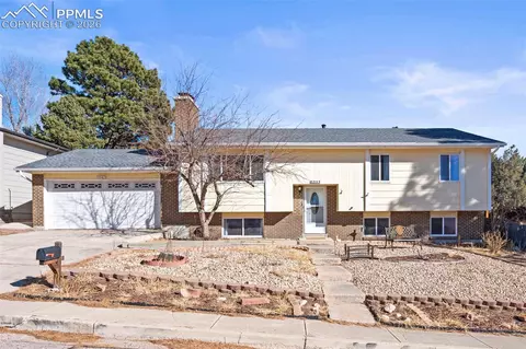 5555 Galena Dr, Colorado Springs, CO 80918