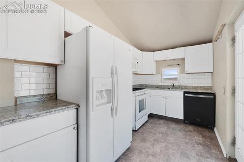 35935 Corona Rd, Yoder, CO 80864 photo 12